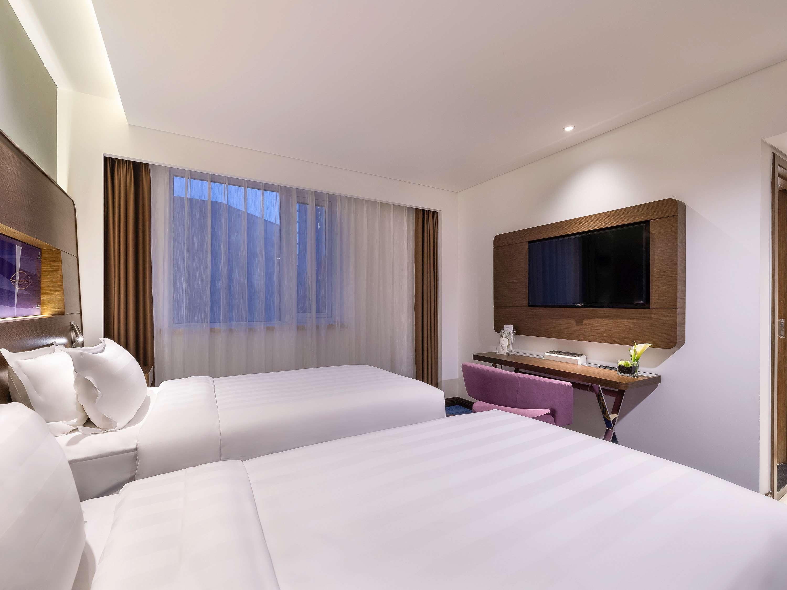 Novotel Beijing Peace Eksteriør bilde