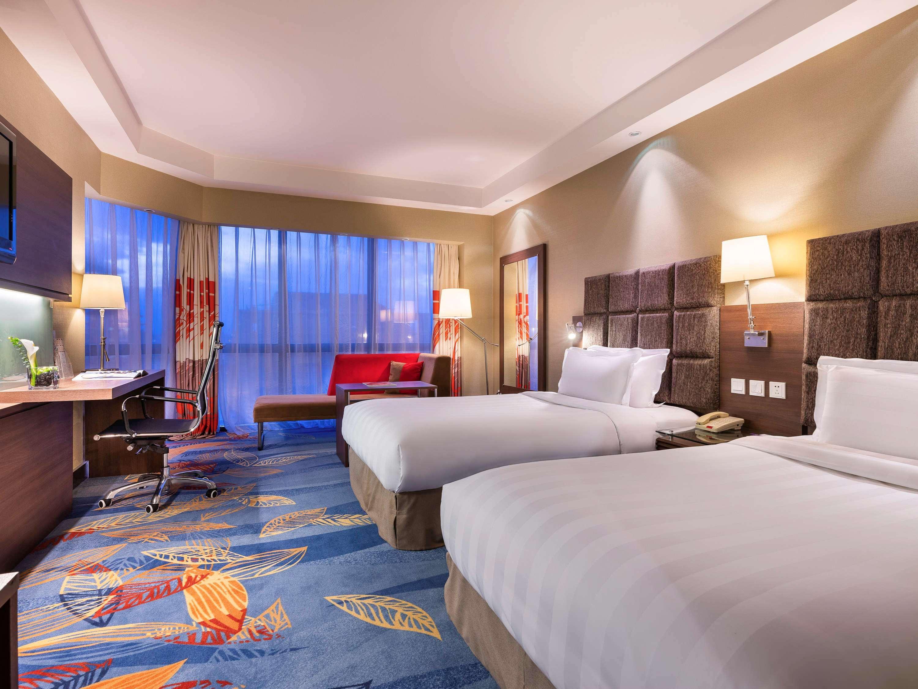 Novotel Beijing Peace Eksteriør bilde