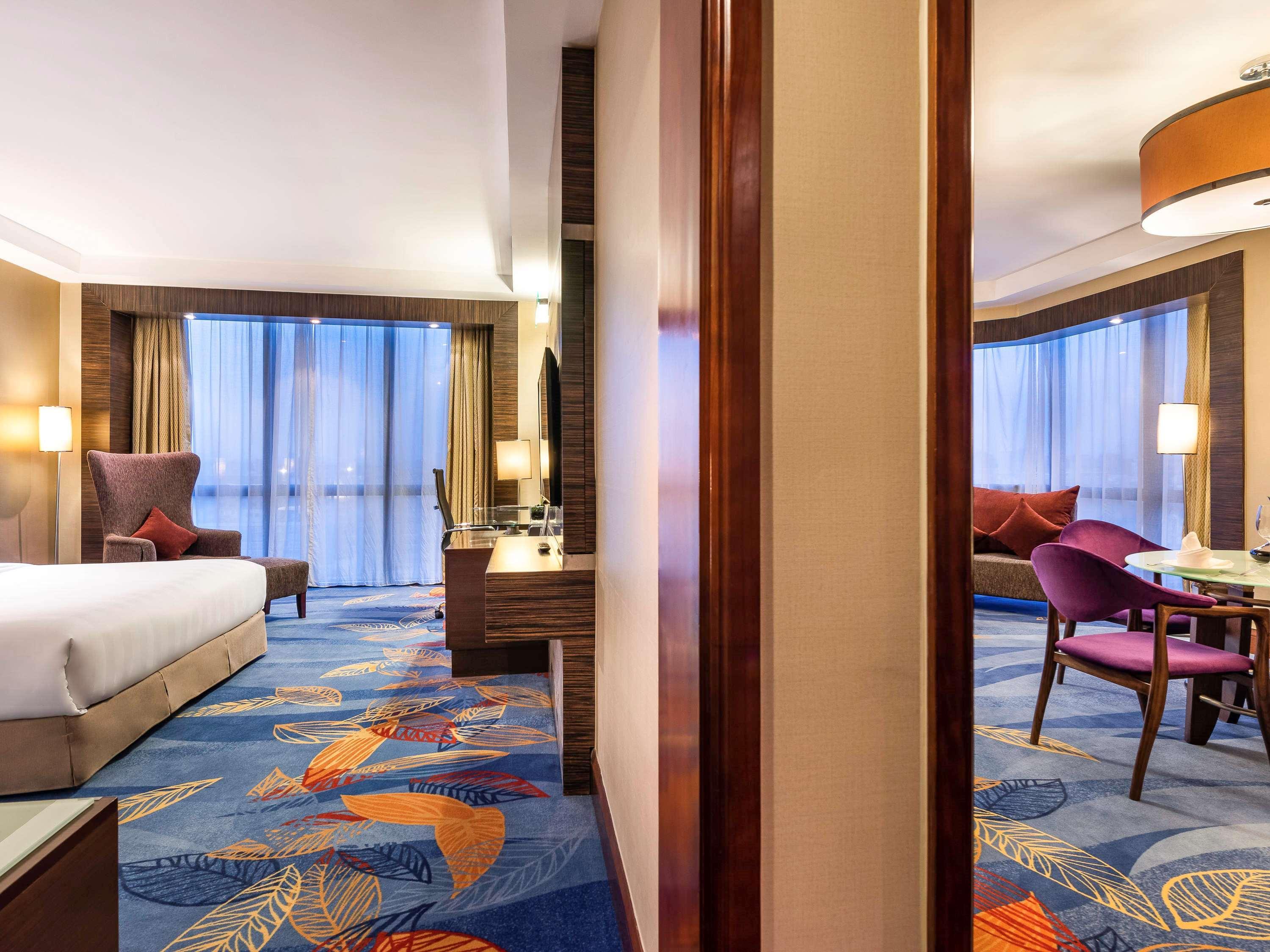 Novotel Beijing Peace Eksteriør bilde