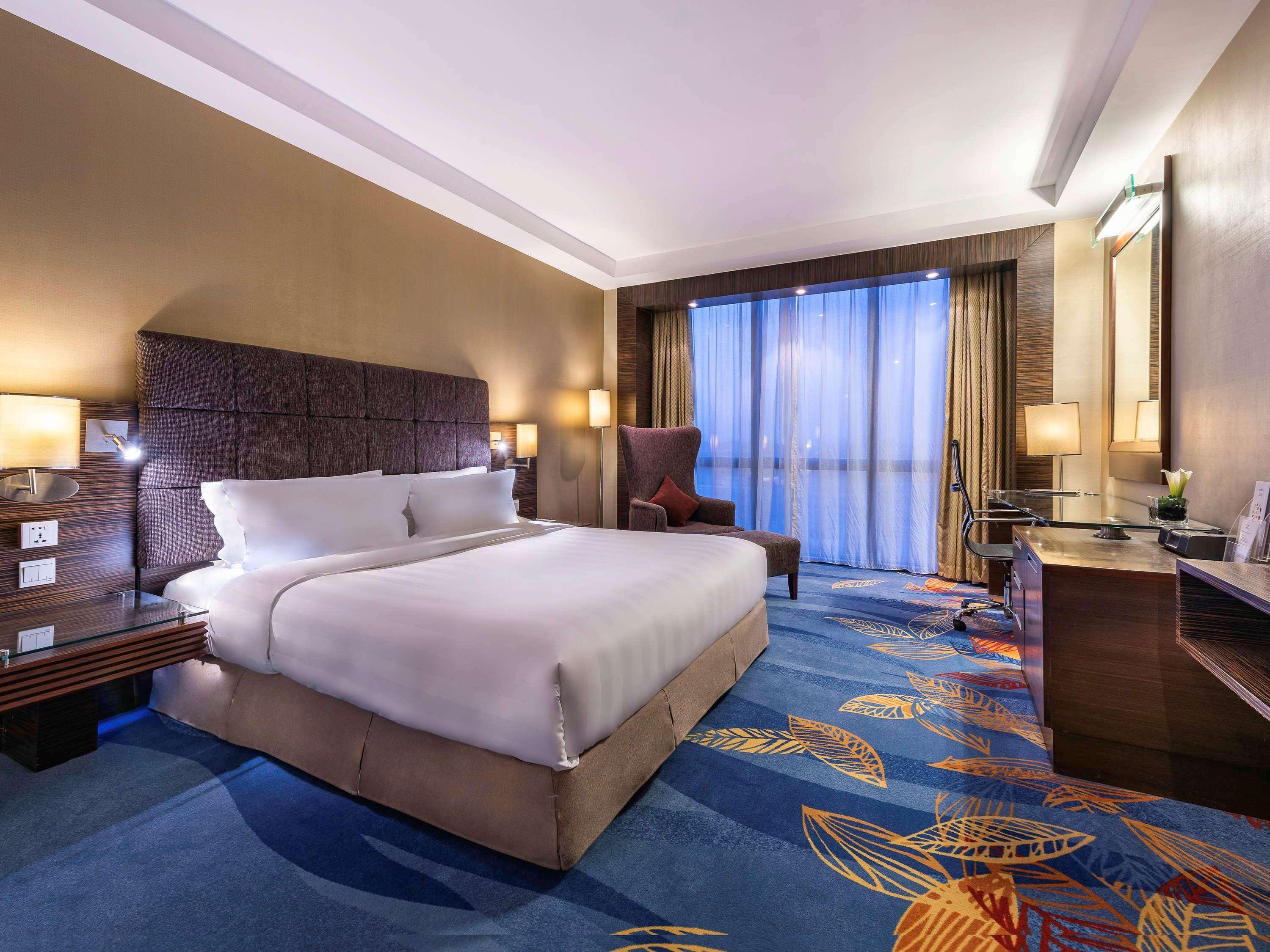 Novotel Beijing Peace Eksteriør bilde