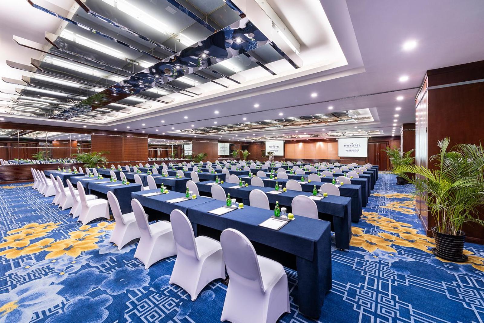 Novotel Beijing Peace Eksteriør bilde