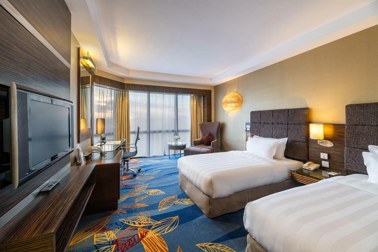 Novotel Beijing Peace Eksteriør bilde