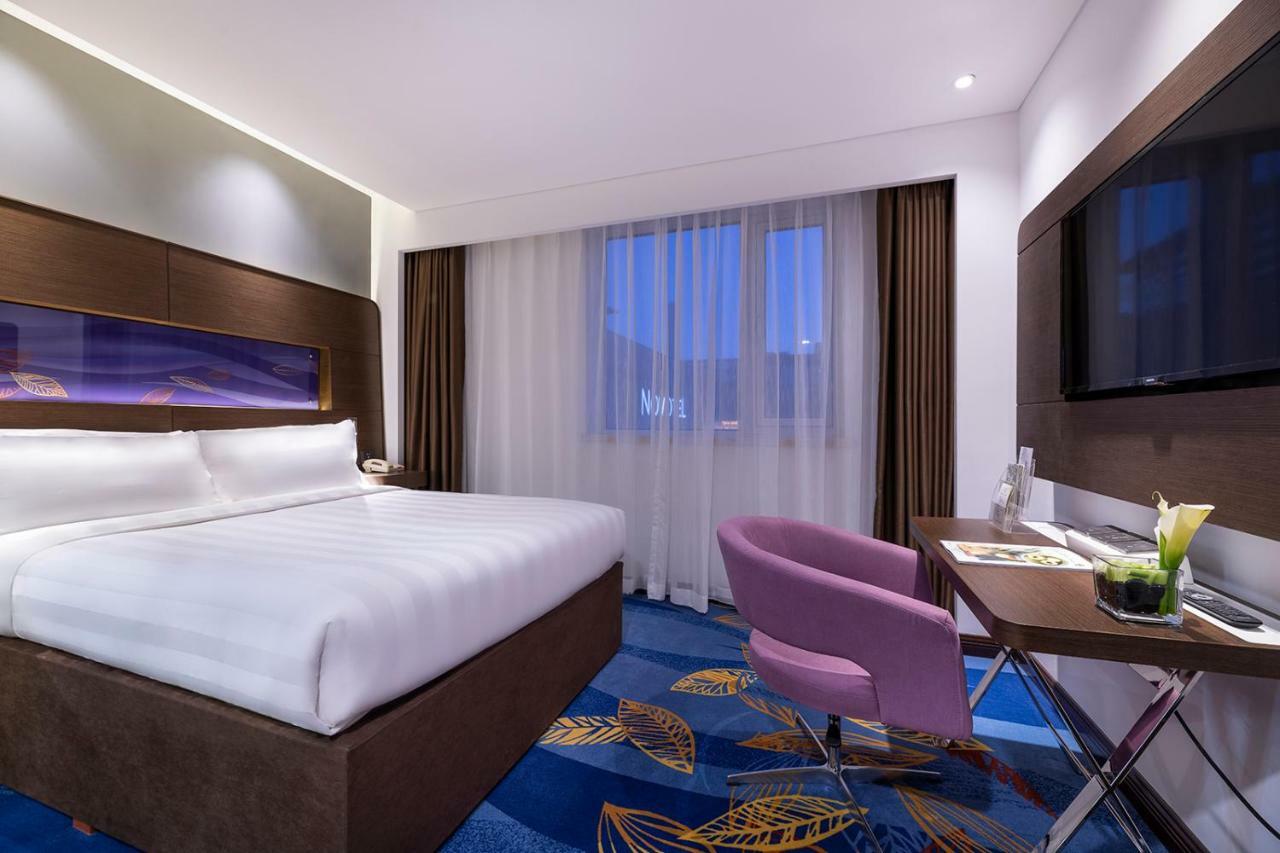 Novotel Beijing Peace Eksteriør bilde