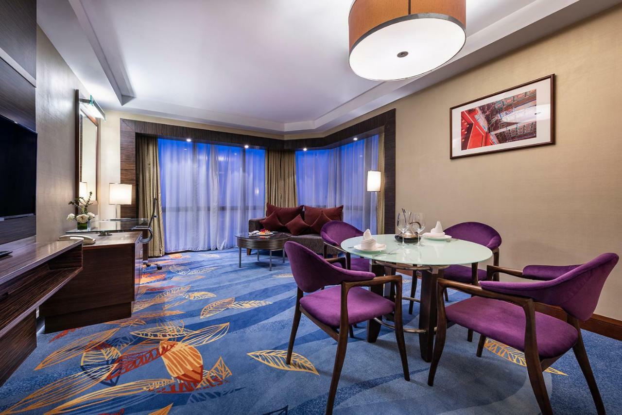 Novotel Beijing Peace Eksteriør bilde
