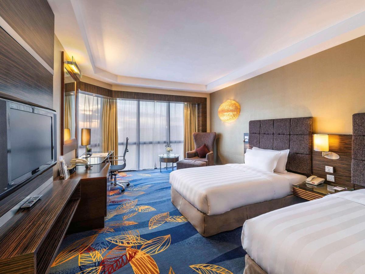 Novotel Beijing Peace Eksteriør bilde